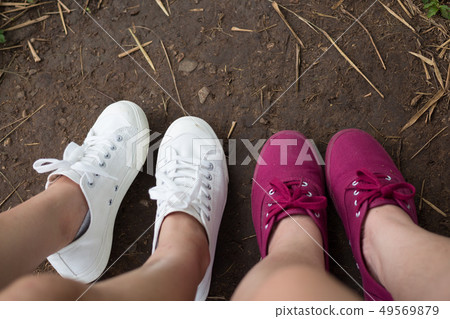 Red and white sneaker couple shoes 49569879