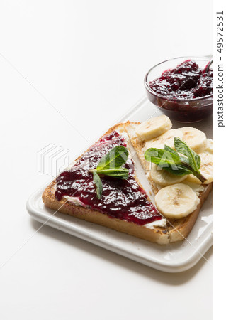 Sandwiches for healthy children's breakfast  49572531