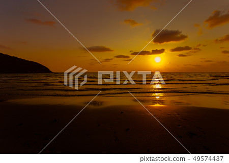 Sea, Sky, Sun, Beach, Gold Sea, Sky, Sun, Beach, Gold 49574487