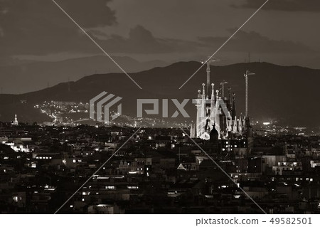 Sagrada Familia night view Sagrada Familia night view 49582501