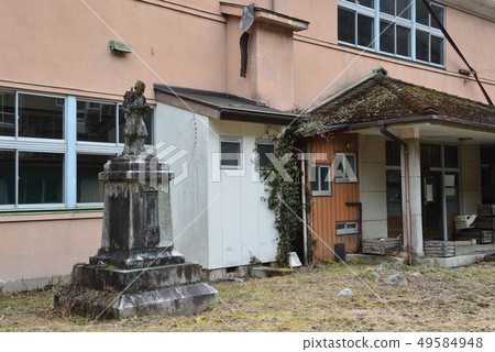 我去了Hinode#40的小學 我去了Hinode#40的小學 49584948