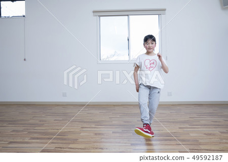 孩子們跳舞教室形象 孩子們跳舞教室形象 49592187