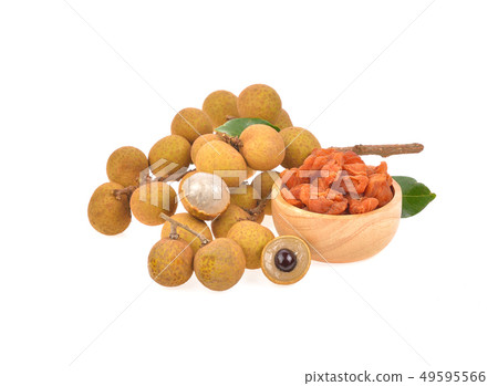 Fresh and dried Longan on white background 49595566