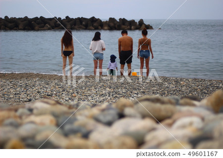 Family photo 49601167