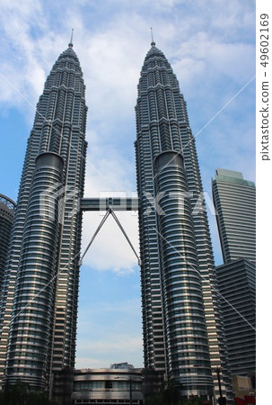 Petronas Twin Towers Petronas Twin Towers 49602169