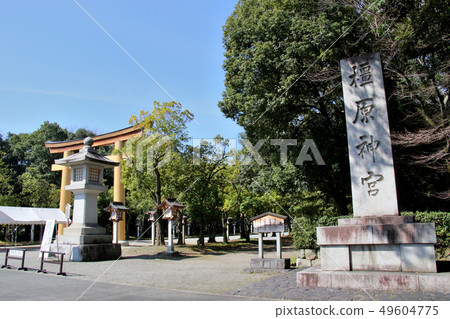 K原市荻原神宮的鳥居和公司號碼標記 49604775