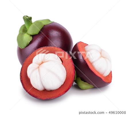ripe mangosteen isolated on white background closeup ripe mangosteen isolated on white background closeup 49610008