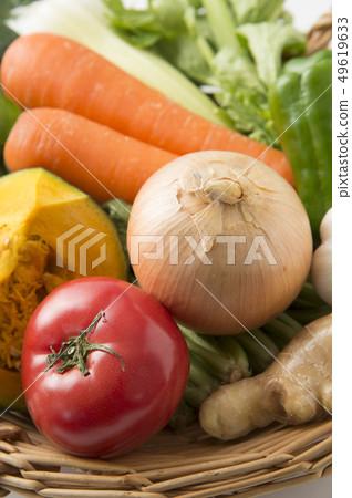 Fresh vegetables 49619633