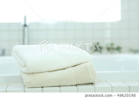 Bright bath 49620198