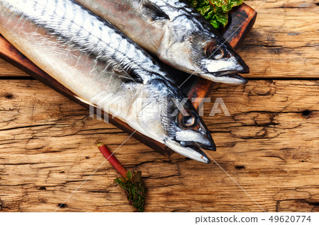 Smoked fish with herb Smoked fish with herb 49620774