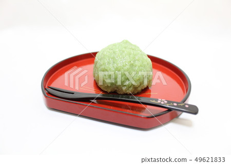 Yomogi rice ball 49621833