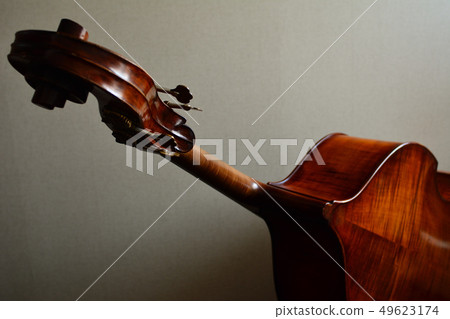 Double bass 3 49623174