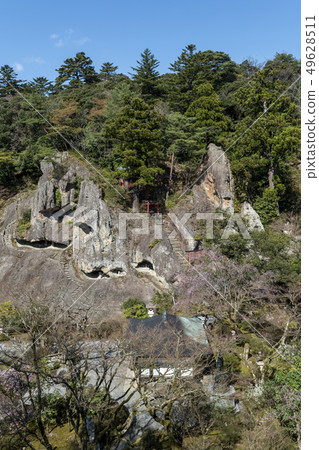 The rock formations of Nayeiji receiving the designation of the country name victory (Komatsu City, Ishikawa Prefecture) 49628511