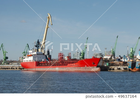 Industrial dock 49637164