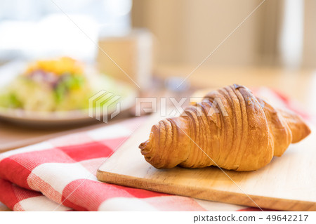 Breakfast image 49642217