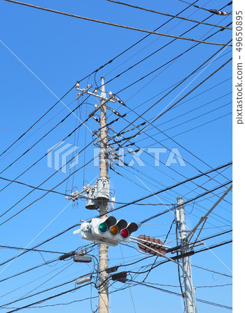 High Electricity Transmission with Traffic Lights. 49650895