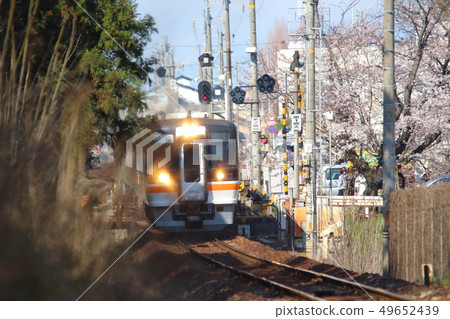 鐵路和火車 49652439