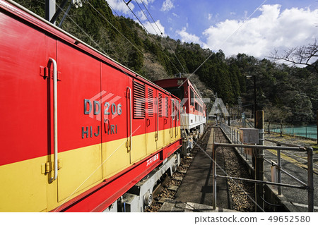 DD206 and ED902 connected at Oigawa Shindo Igawa Line Apt Ichishiro Station 49652580