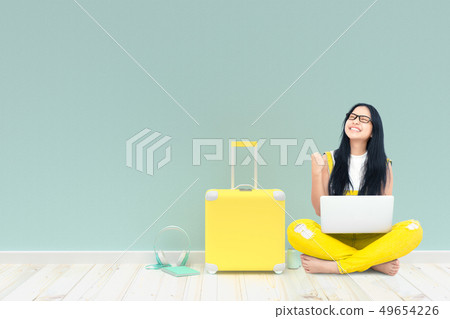Young Woman happy Young Woman happy 49654226