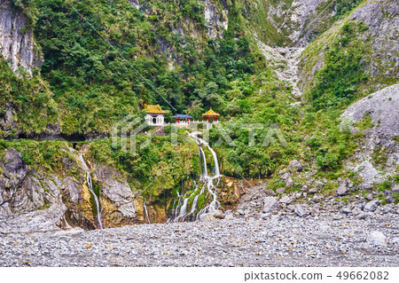 Beautiful scenic of Changchun shrine on the cliff 49662082