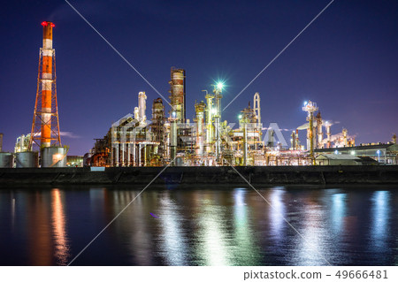 “三重縣”四日市,工廠夜景 “三重縣”四日市,工廠夜景 49666481