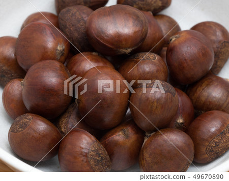 Baked chestnut 49670890