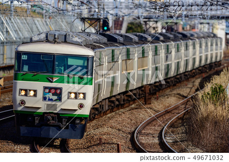 Series 185 Limited Express Dancer 49671032
