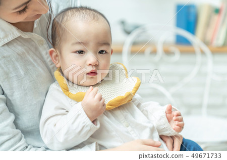 Baby and Mom Baby and Mom 49671733