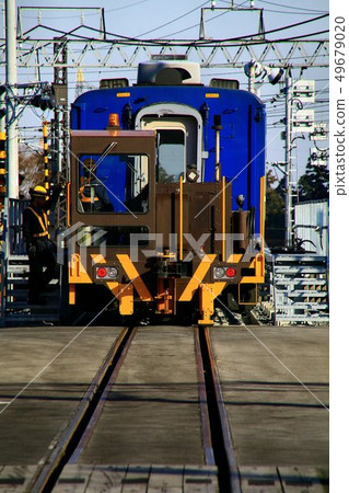 Mobile machine that reorganizes and trains passenger trains Mobile machine that reorganizes and trains passenger trains 49679020