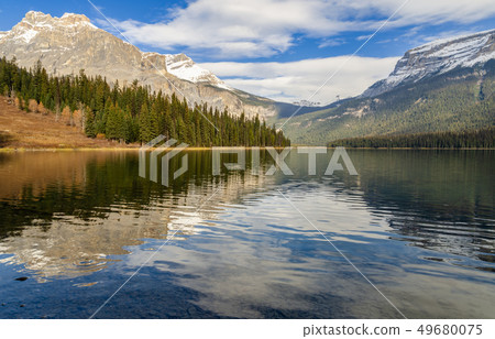 Emerald Lake in British Columbia, Canada Emerald Lake in British Columbia, Canada 49680075
