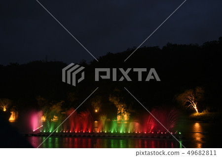 新店碧潭水舞 49682811