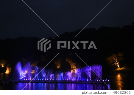 新店碧潭水舞 49682865