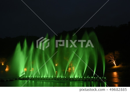 新店碧潭水舞 49682885