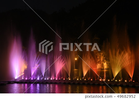 新店碧潭水舞 49682952