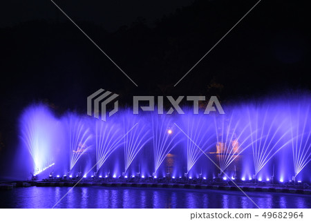 新店碧潭水舞 49682964