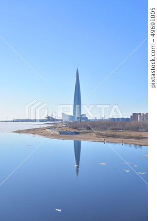 Skyscraper Lakhta Center on coast of frozen Baltic 49691005