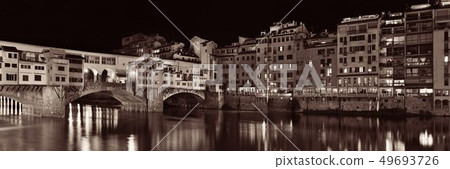 Florence Ponte Vecchio panorama night 49693726