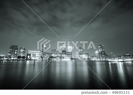 London Canary Wharf at night 49695231
