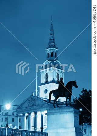 Trafalgar Square 49695243