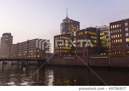City panorama view of Hamburg, Germany 49706957