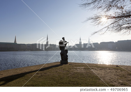 City panorama view of Hamburg, Germany 49706965