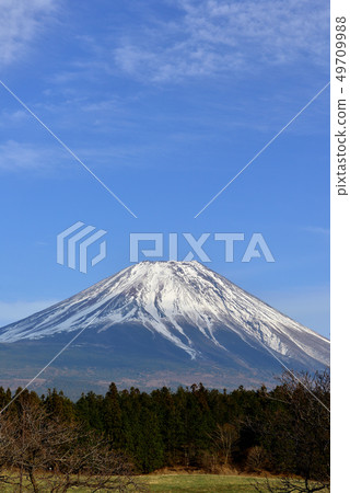 富士山日落視圖從Asagiri高原的 富士山日落視圖從Asagiri高原的 49709988