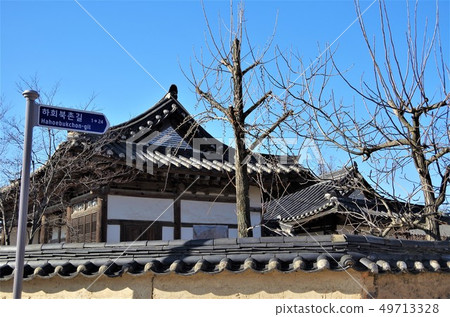 World Heritage / Andong, River Traditional Architecture in Korea [Andong, Korea] 49713328
