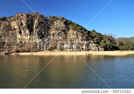 Andong, Jing Dong River flowing beside the river Maul [Korea, Andong] 49713382