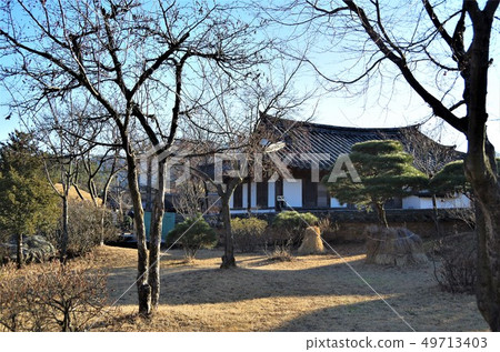 安東和河槌的景觀傳統房屋排隊[韓國，安東] 49713403