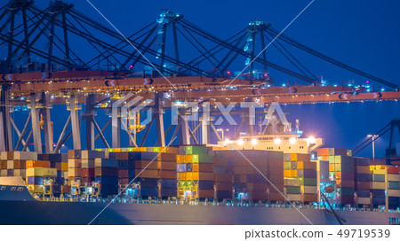 Close up of Container ship unloading in automated 49719539
