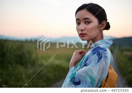 婦女夏天浴衣 49725505