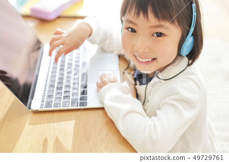 女孩兒童生活方式學習 49729761