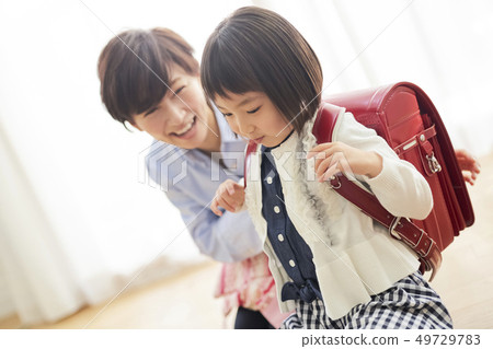 Parent and child lifestyle Parent and child lifestyle 49729783