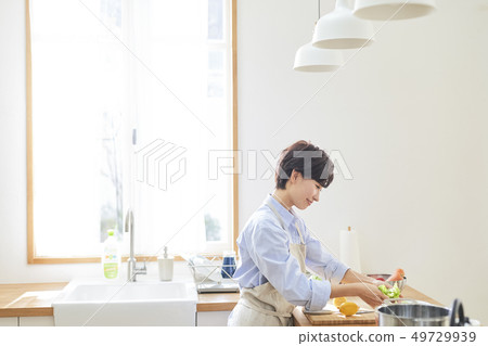 女人的生活方式家務 女人的生活方式家務 49729939